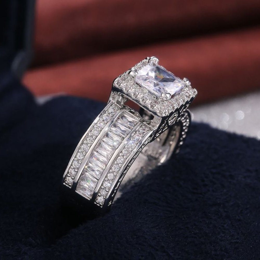 NEW 925 Sterling Silver Princess Cut Diamond Ring - Picture 5 of 7